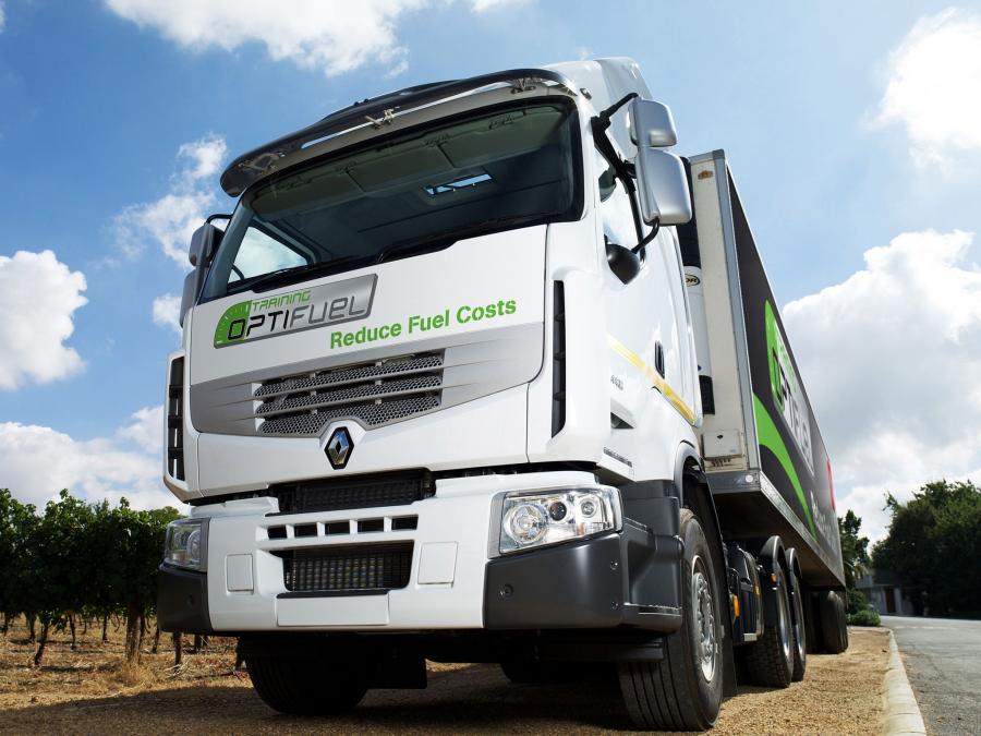  Renault Premium Lander 6x4 2006 года  (фото 16 из 23)